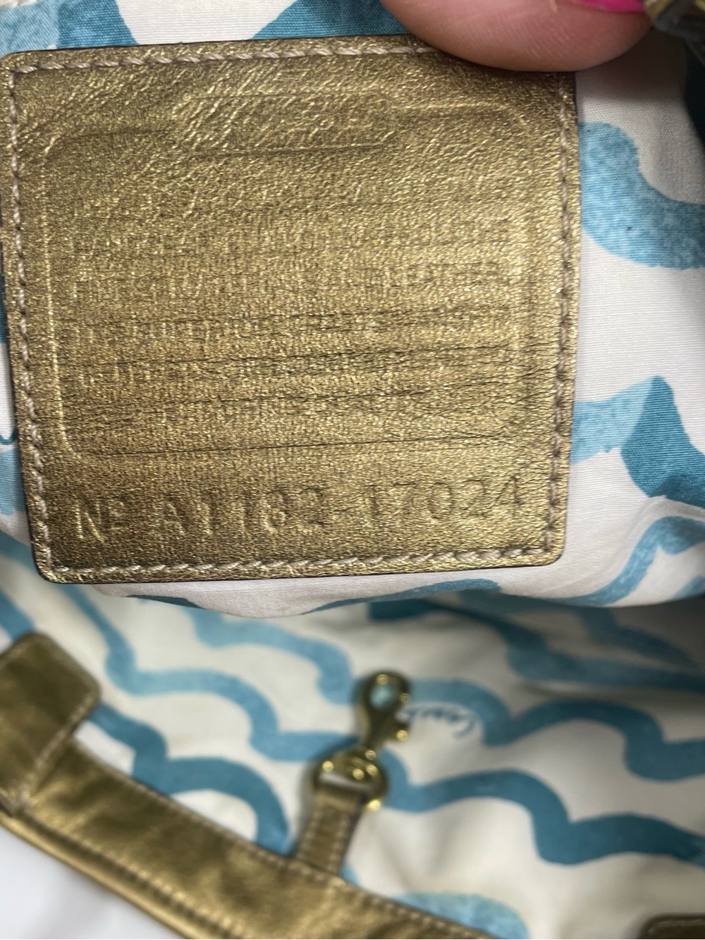 LOW START🚨Authentic Coach Audrey Limited Ed. Gold Canvas Jeweled Starfish Tote - Picture 10 of 11